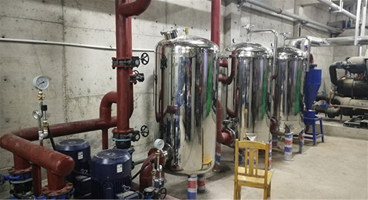 地?zé)峄毓嘣O(shè)備